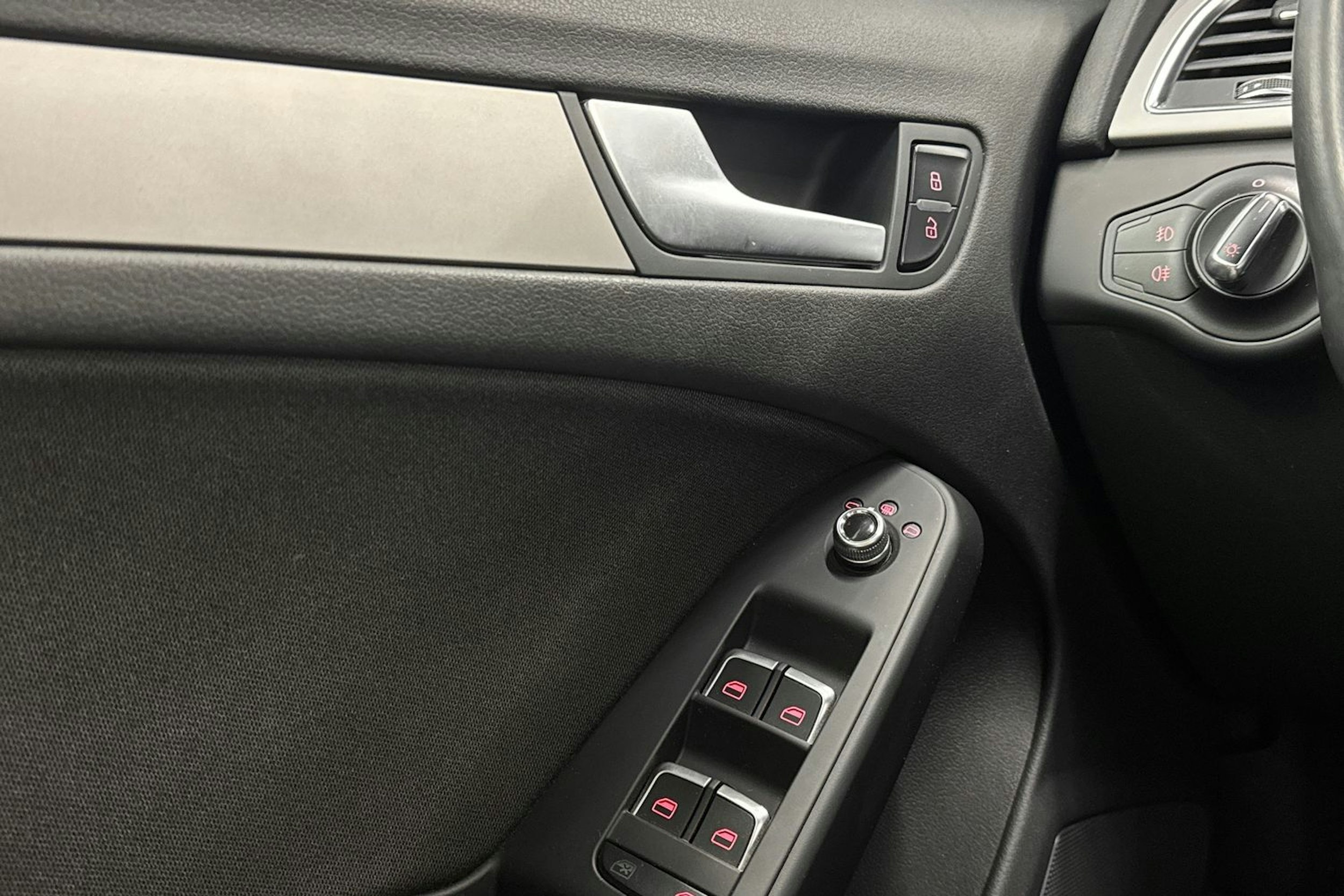 Musta Audi A5 2013 kuva 19.