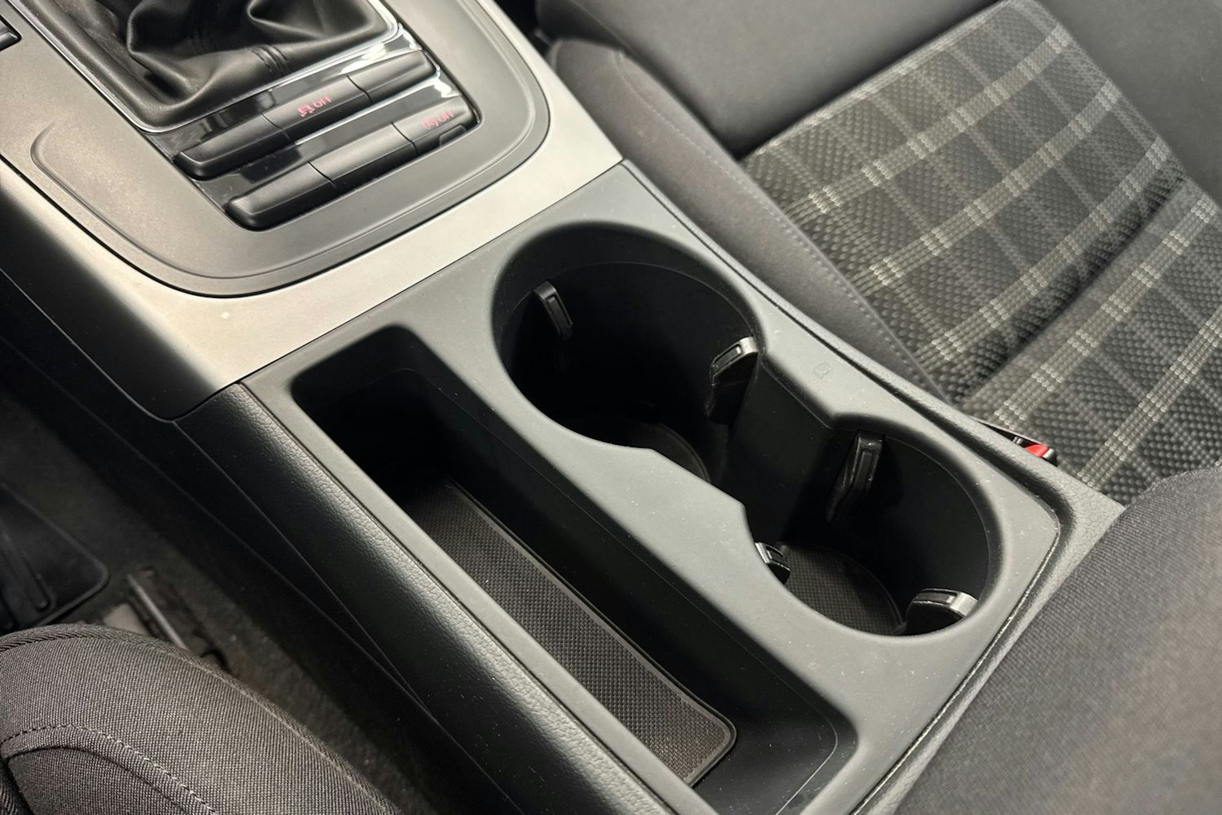 Musta Audi A5 2013 kuva 21.