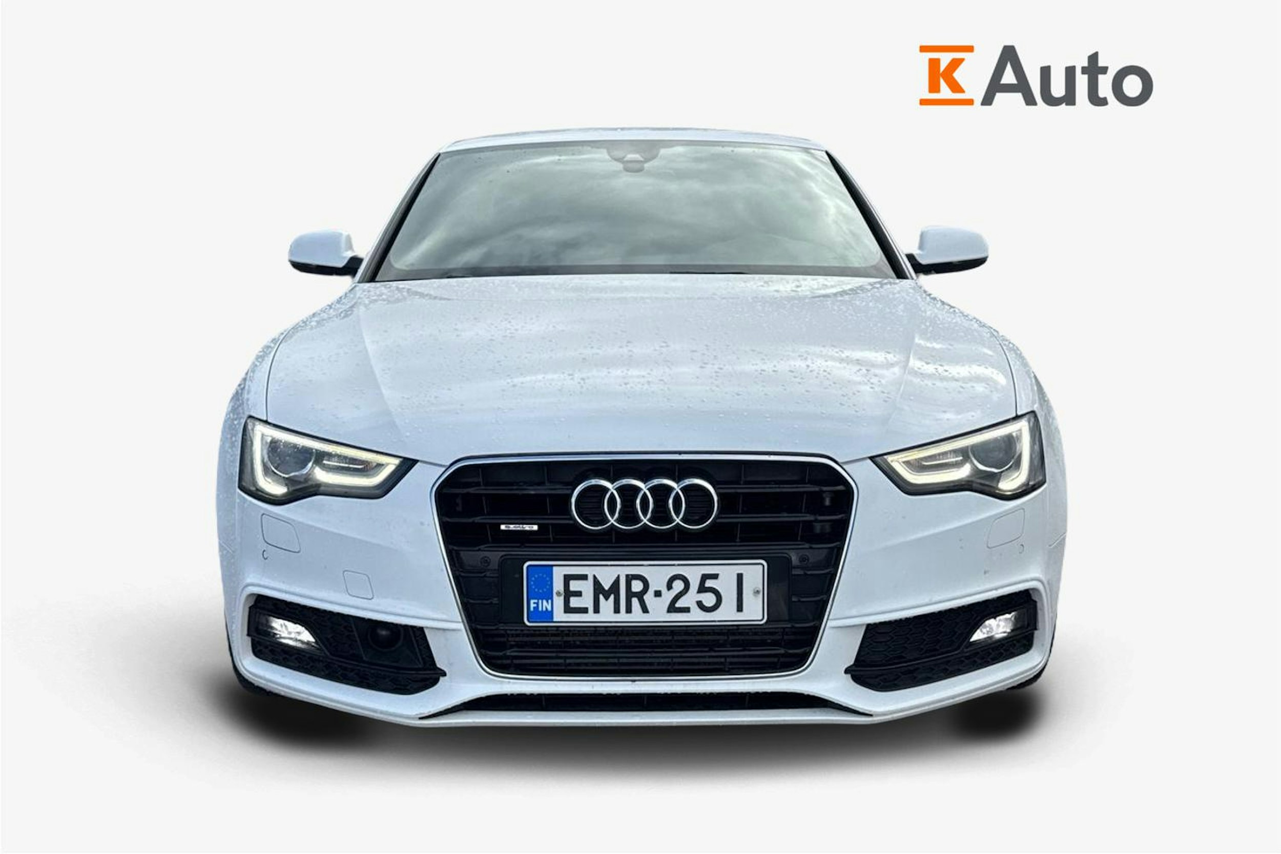 Valkoinen Audi A5 2014 kuva 5.