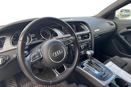 Valkoinen Audi A5 2014 kuva 9.