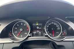 Valkoinen Audi A5 2014 kuva 14.