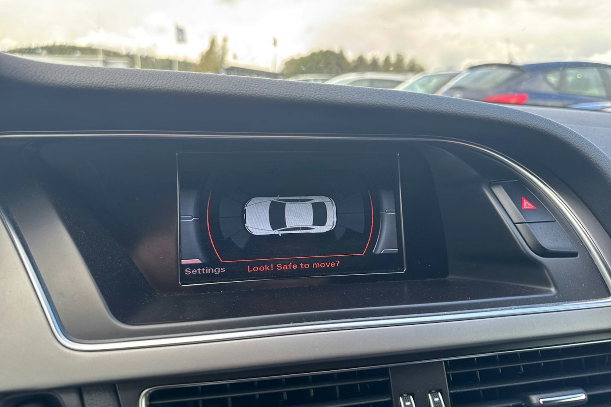 Valkoinen Audi A5 2014 kuva 15.