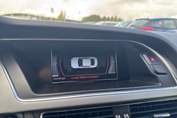 Valkoinen Audi A5 2014 kuva 15.