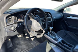 valkoinen Audi A5 2014 kuva 3.