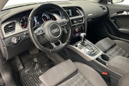 musta Audi A5 2014 kuva 7.
