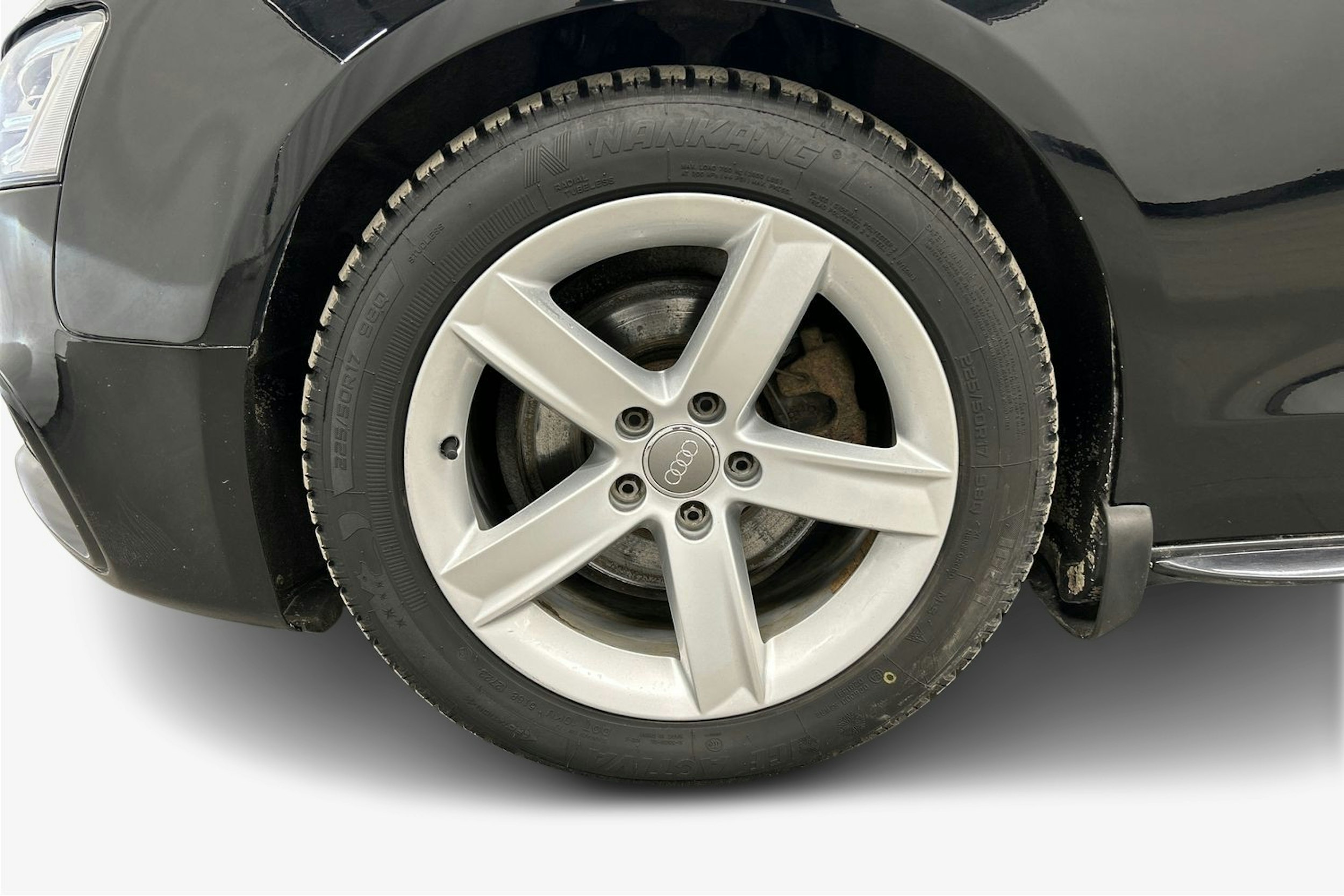 musta Audi A5 2014 kuva 11.