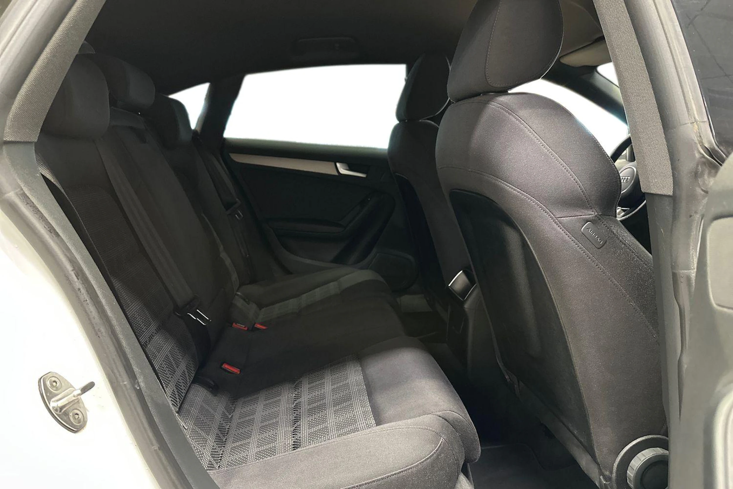 valkoinen Audi A5 2014 kuva 8.