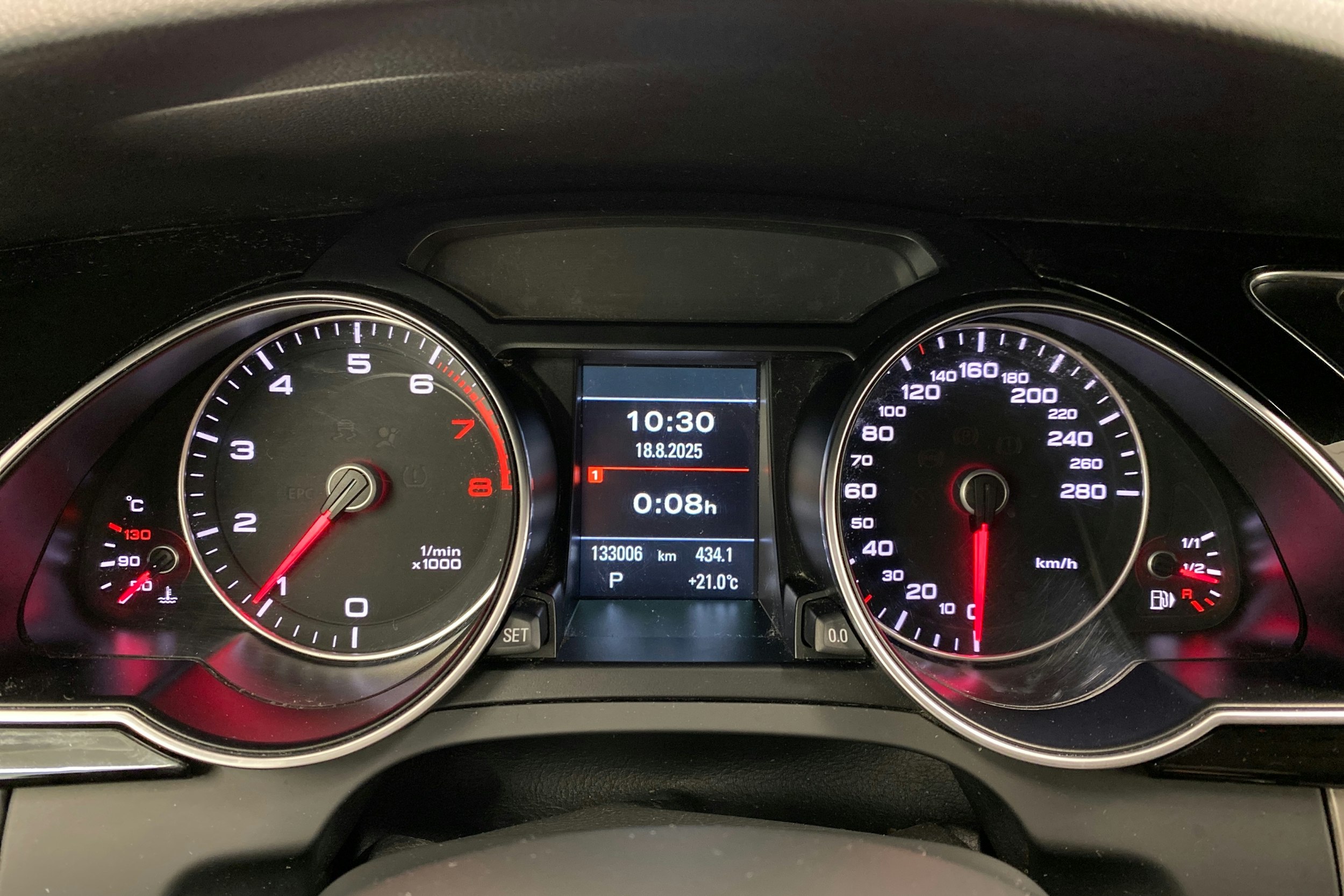 musta Audi A5 2015 kuva 16.