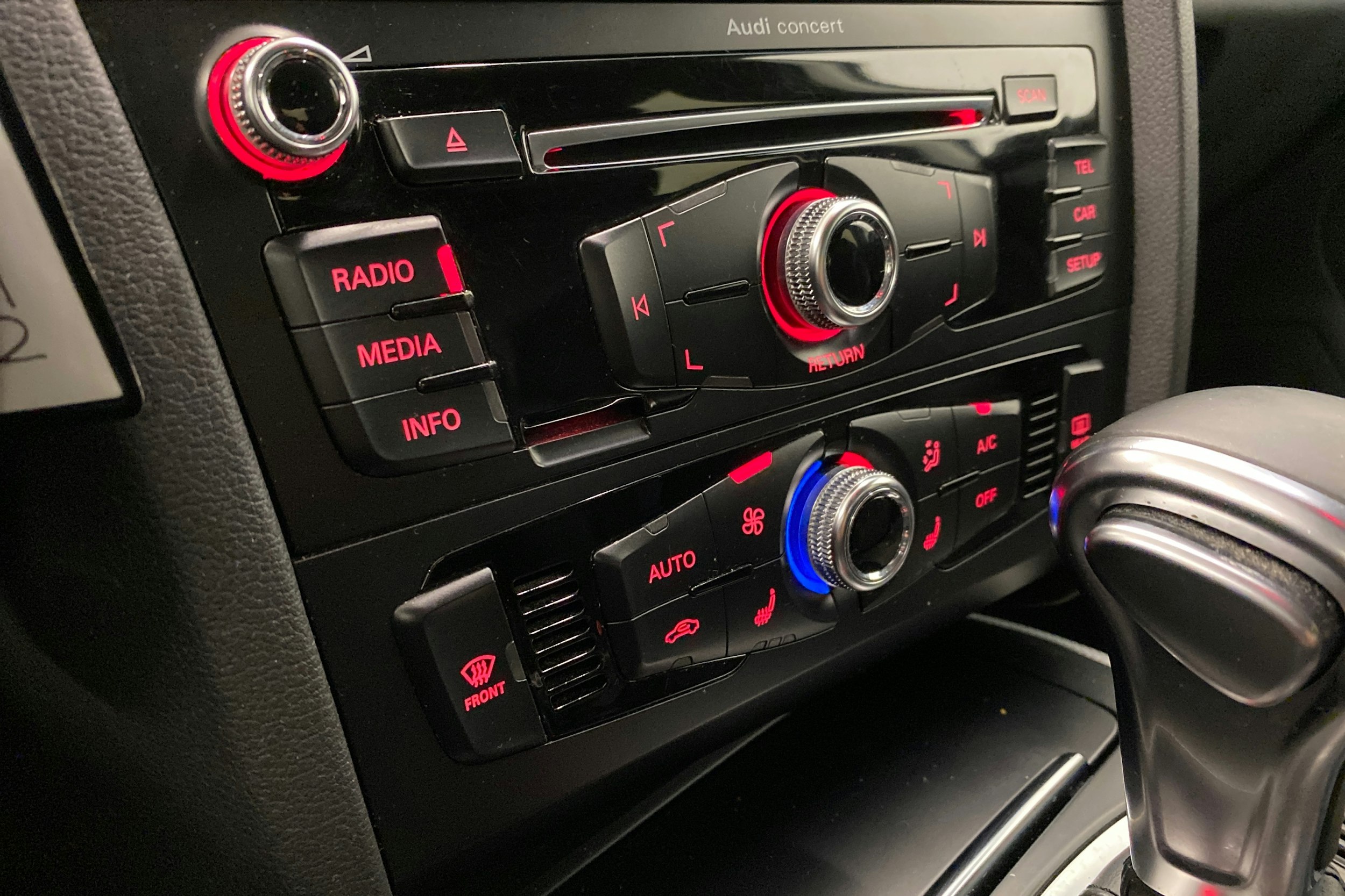 musta Audi A5 2015 kuva 23.