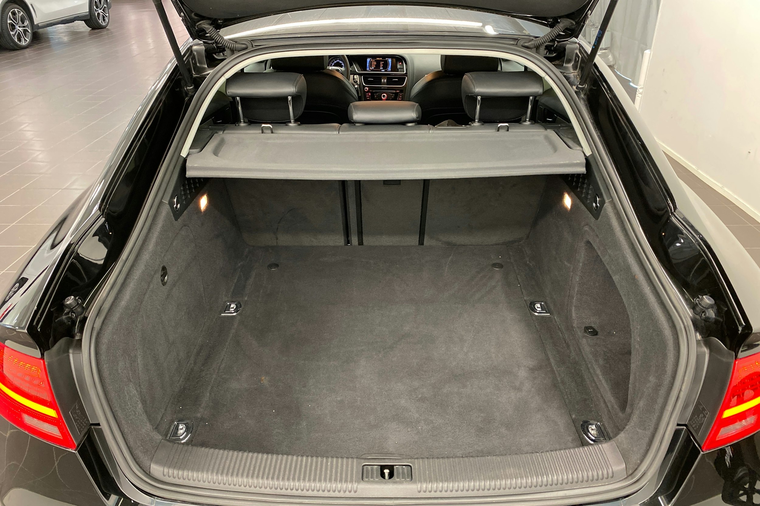 musta Audi A5 2015 kuva 31.