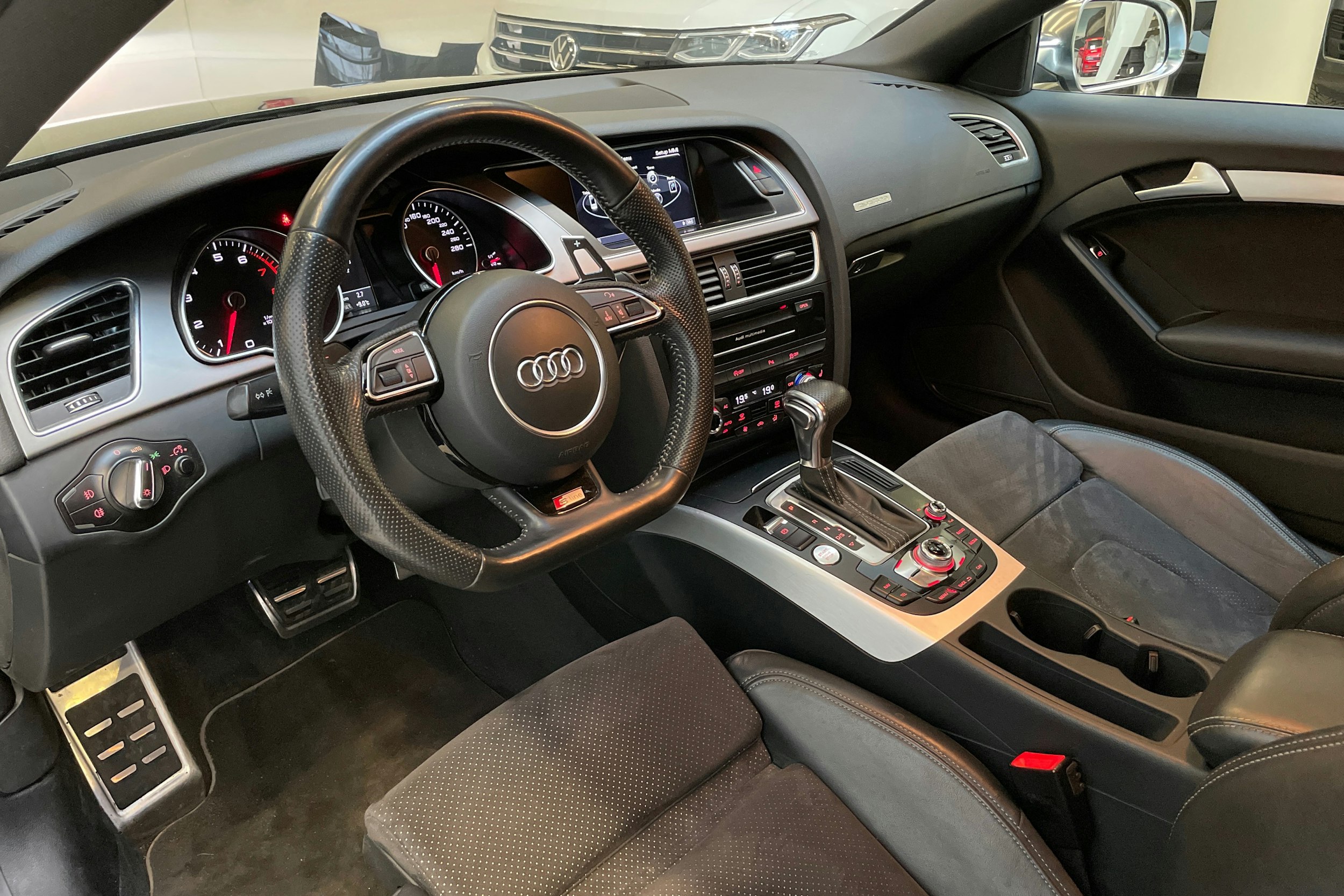 harmaa Audi A5 2014 kuva 6.