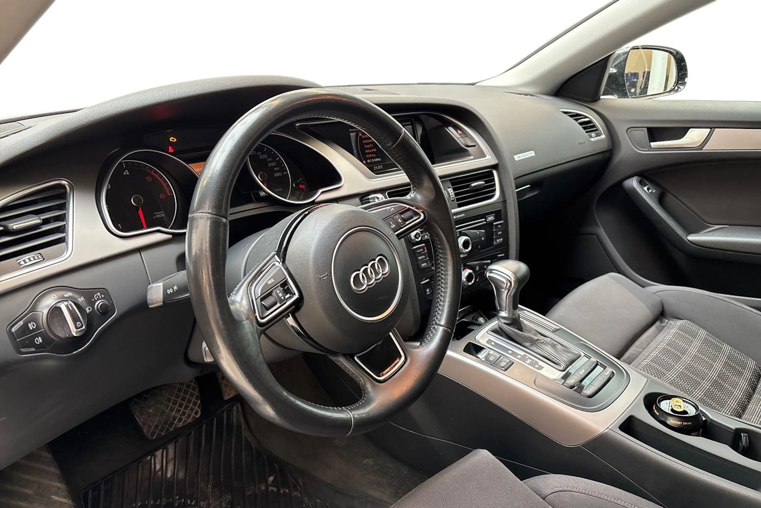 musta Audi A5 2014 kuva 6.