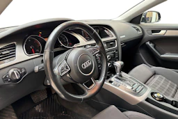 musta Audi A5 2014 kuva 6.