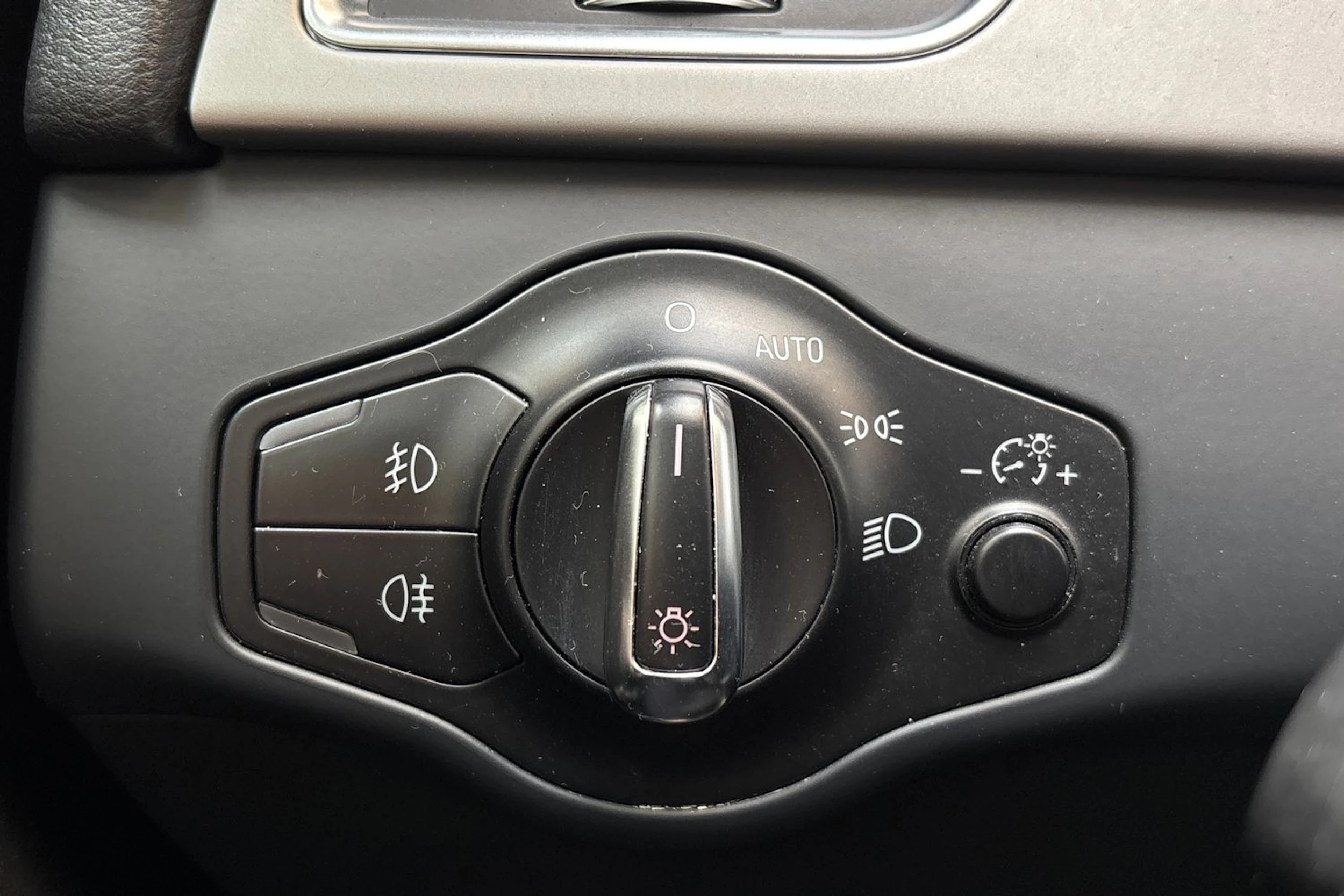 musta Audi A5 2014 kuva 13.