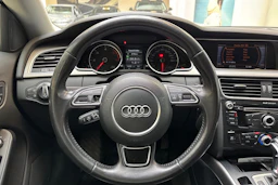 musta Audi A5 2014 kuva 14.