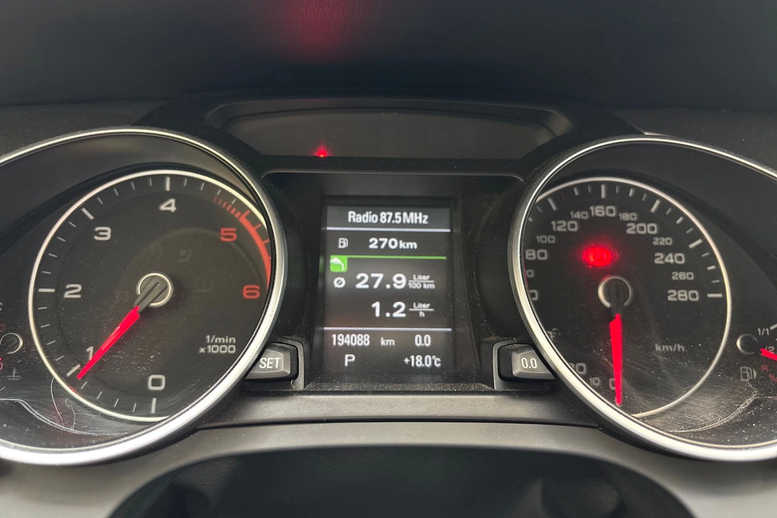 musta Audi A5 2014 kuva 15.