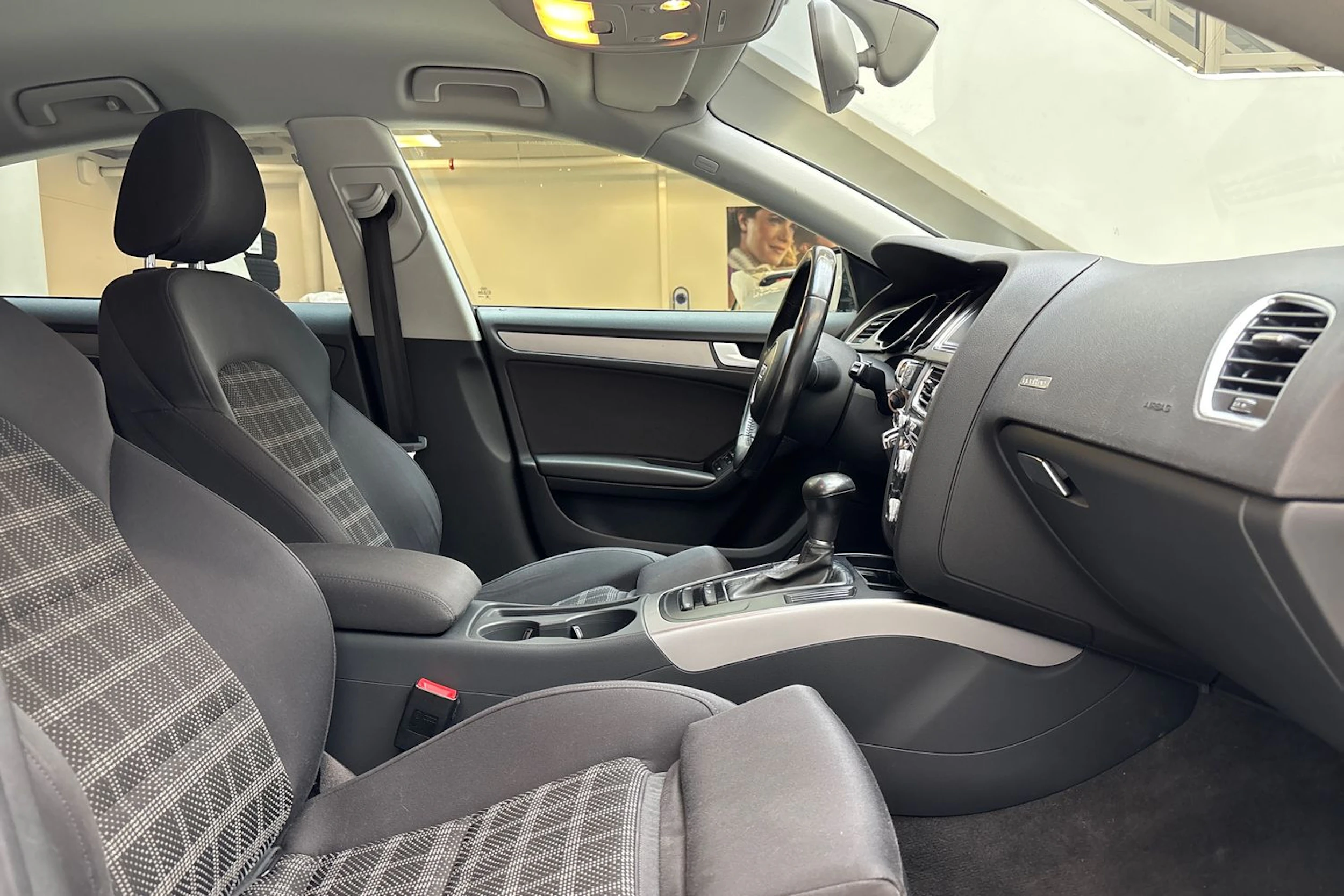 musta Audi A5 2014 kuva 19.