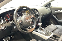 Hopea Audi A5 2015 kuva 7.