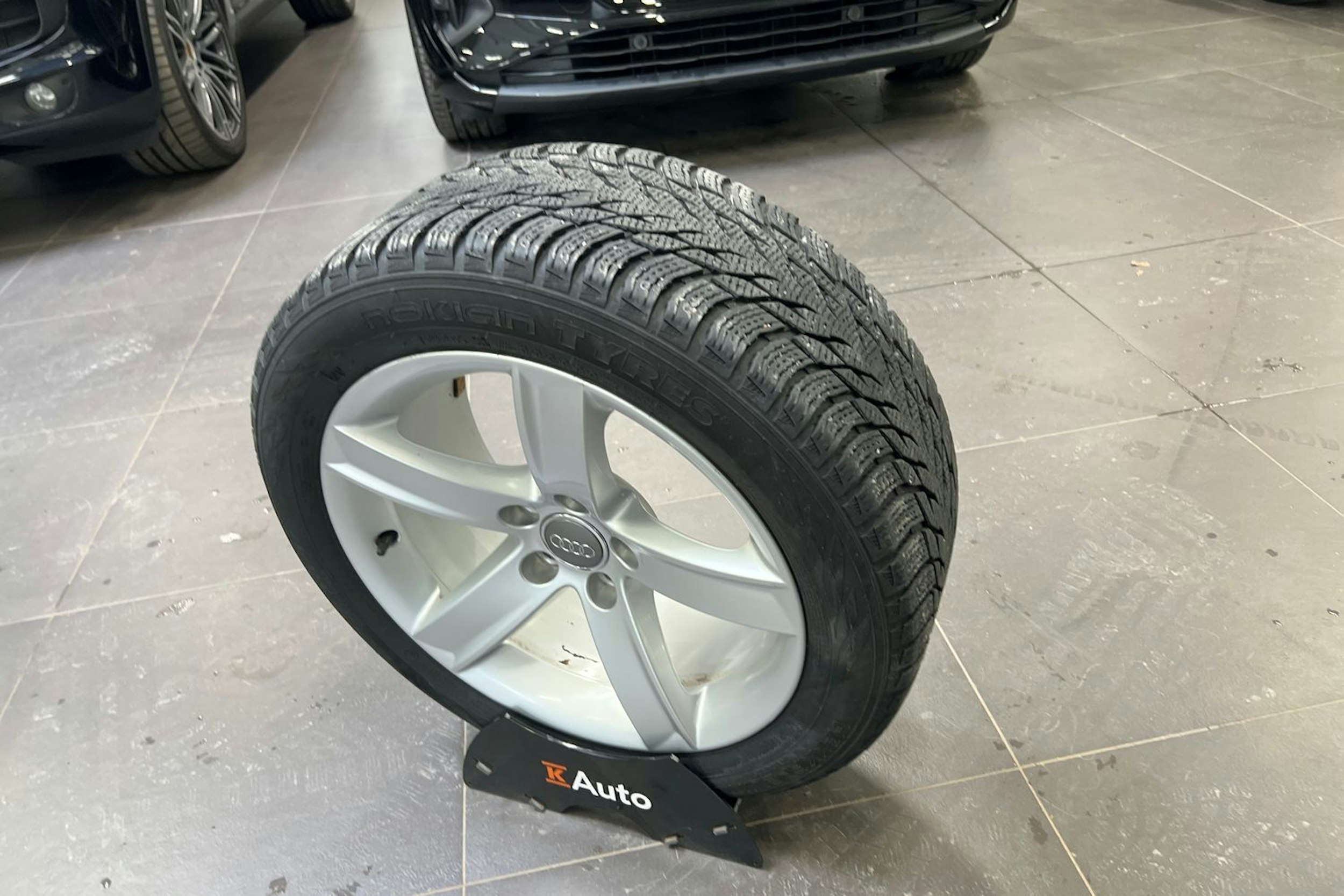 Hopea Audi A5 2015 kuva 27.