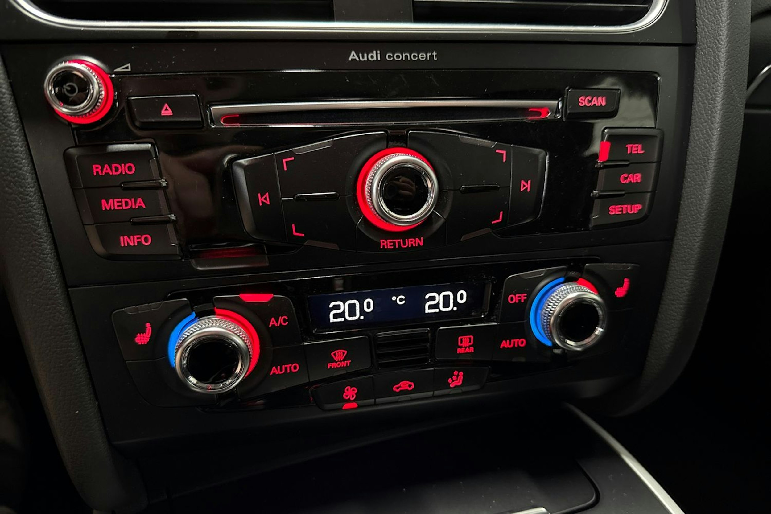 met. hopea Audi A5 2015 kuva 22.