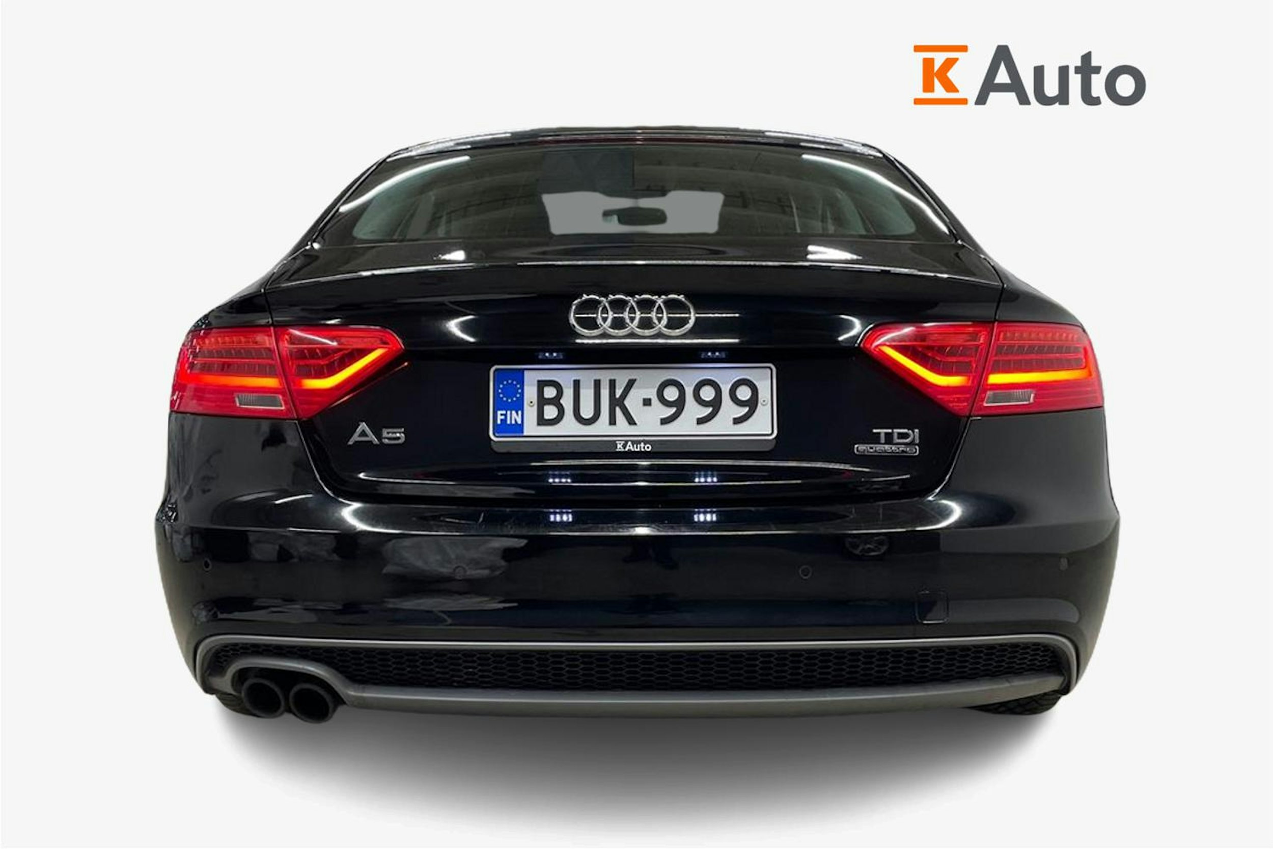 Musta Audi A5 2015 kuva 3.