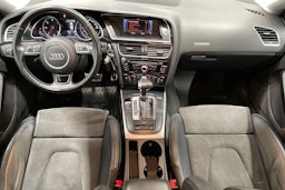 Musta Audi A5 2015 kuva 7.