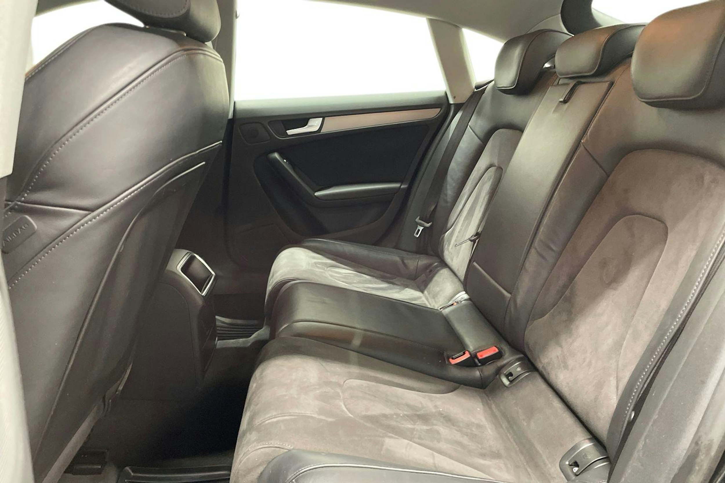 Musta Audi A5 2015 kuva 8.