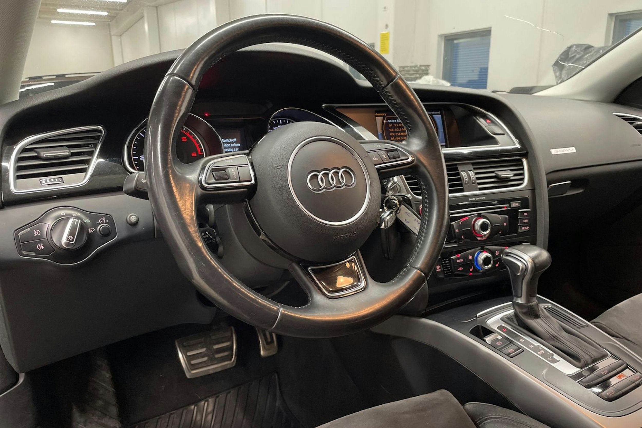 Musta Audi A5 2015 kuva 20.