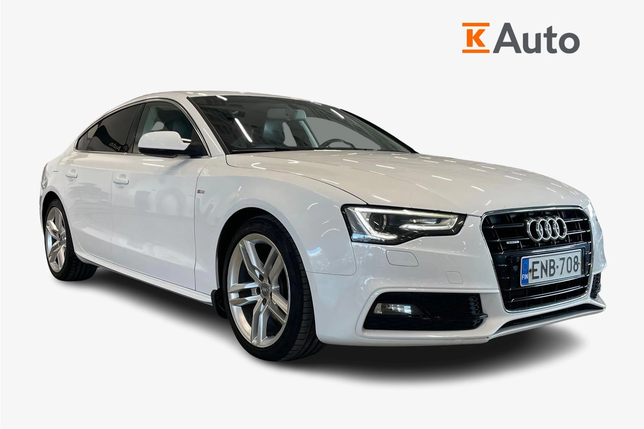 valkoinen Audi A5 2015 kuva 4.