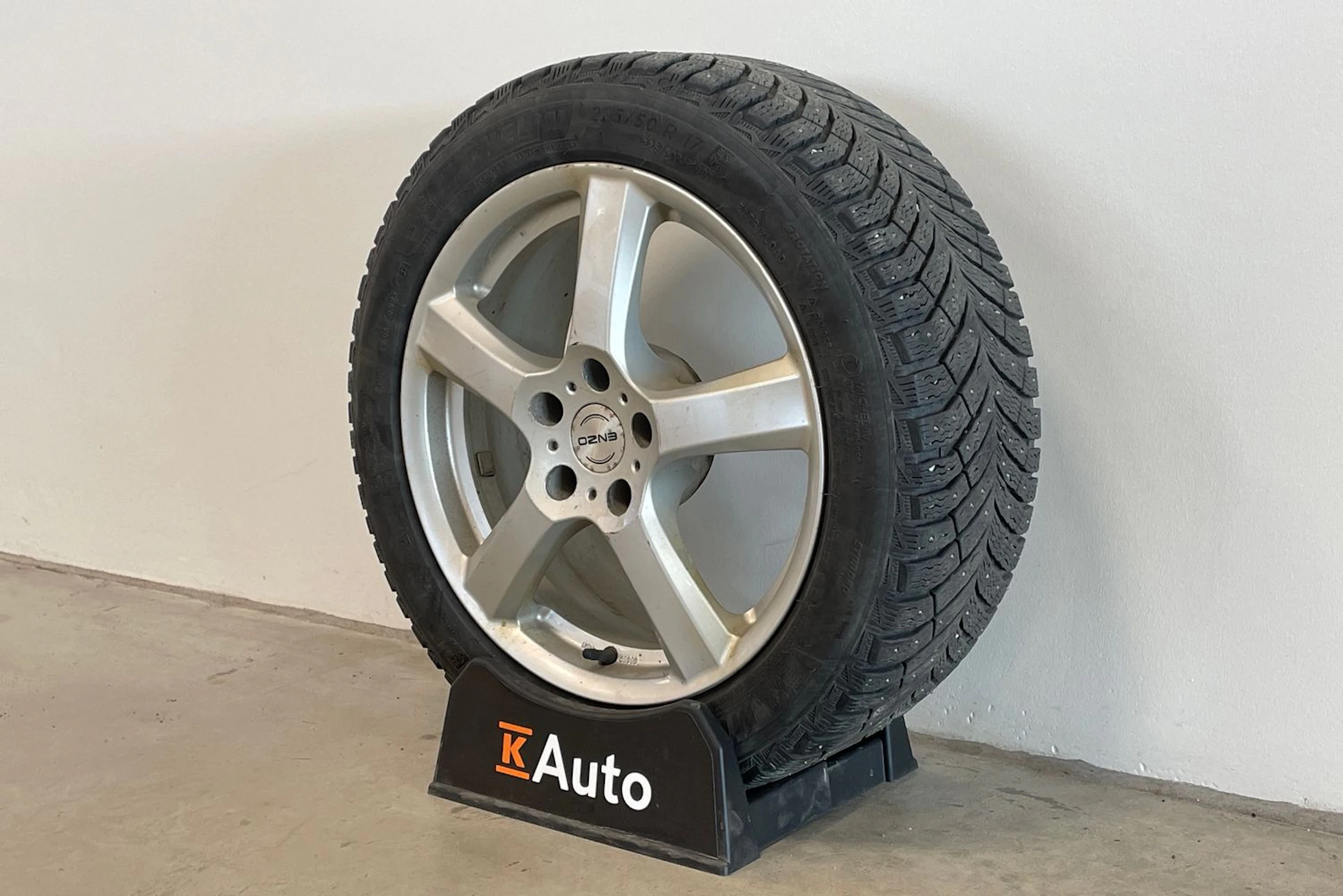 valkoinen Audi A5 2015 kuva 13.