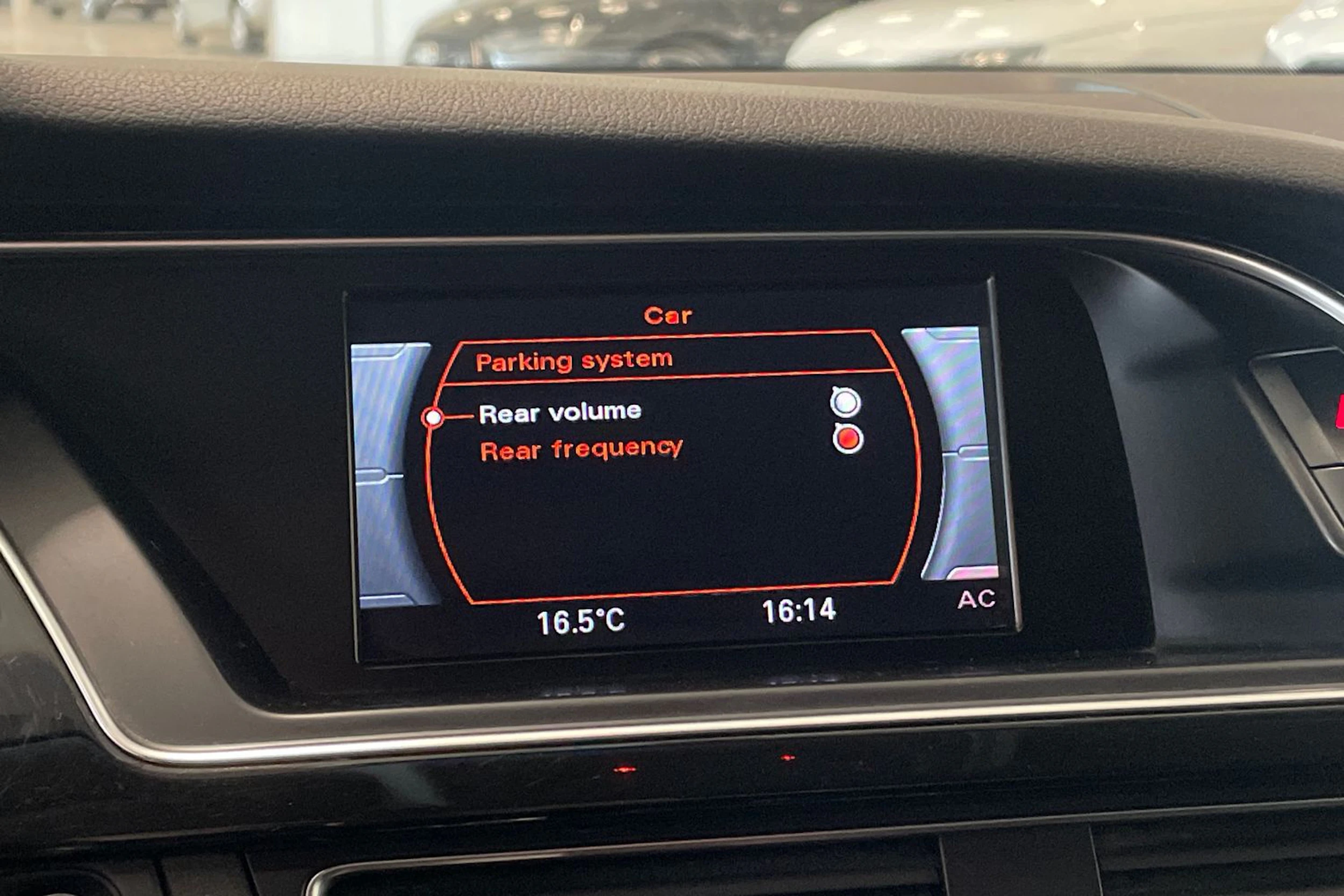 valkoinen Audi A5 2015 kuva 24.