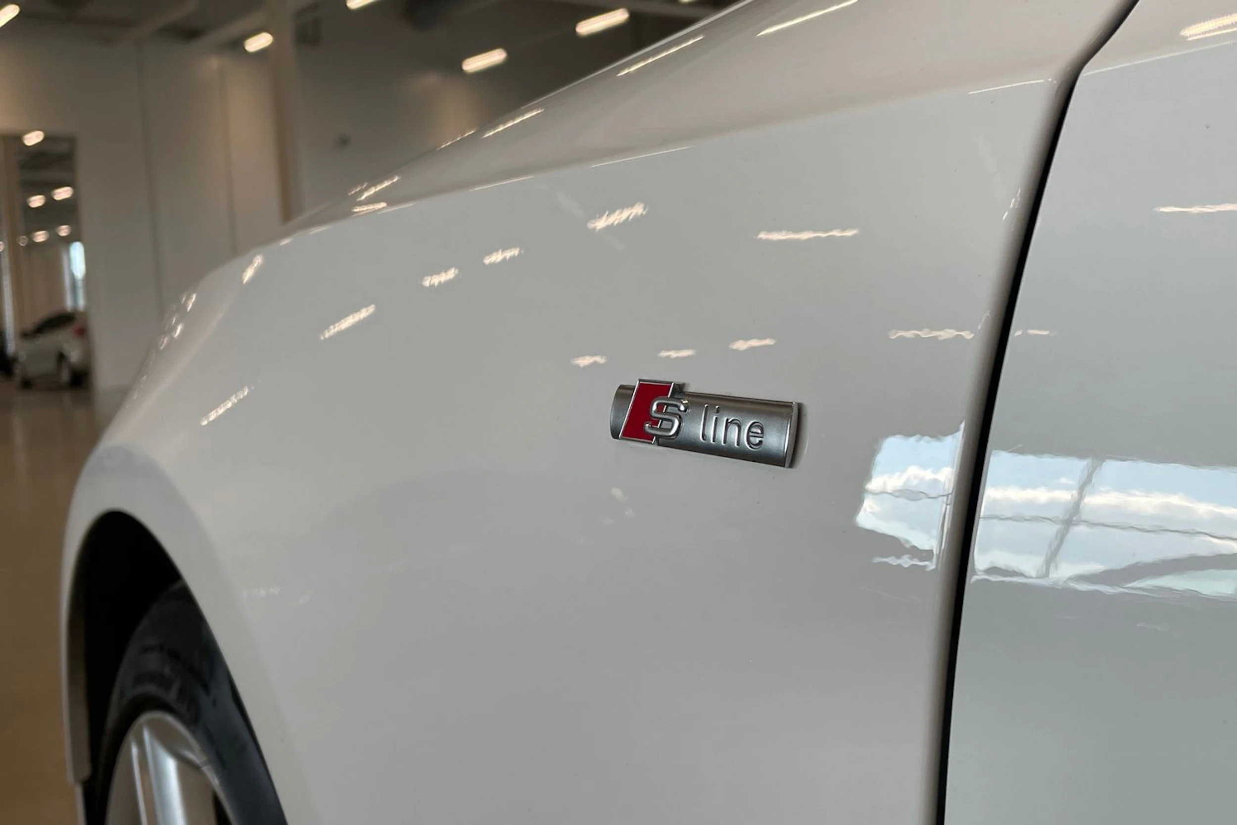 valkoinen Audi A5 2015 kuva 29.