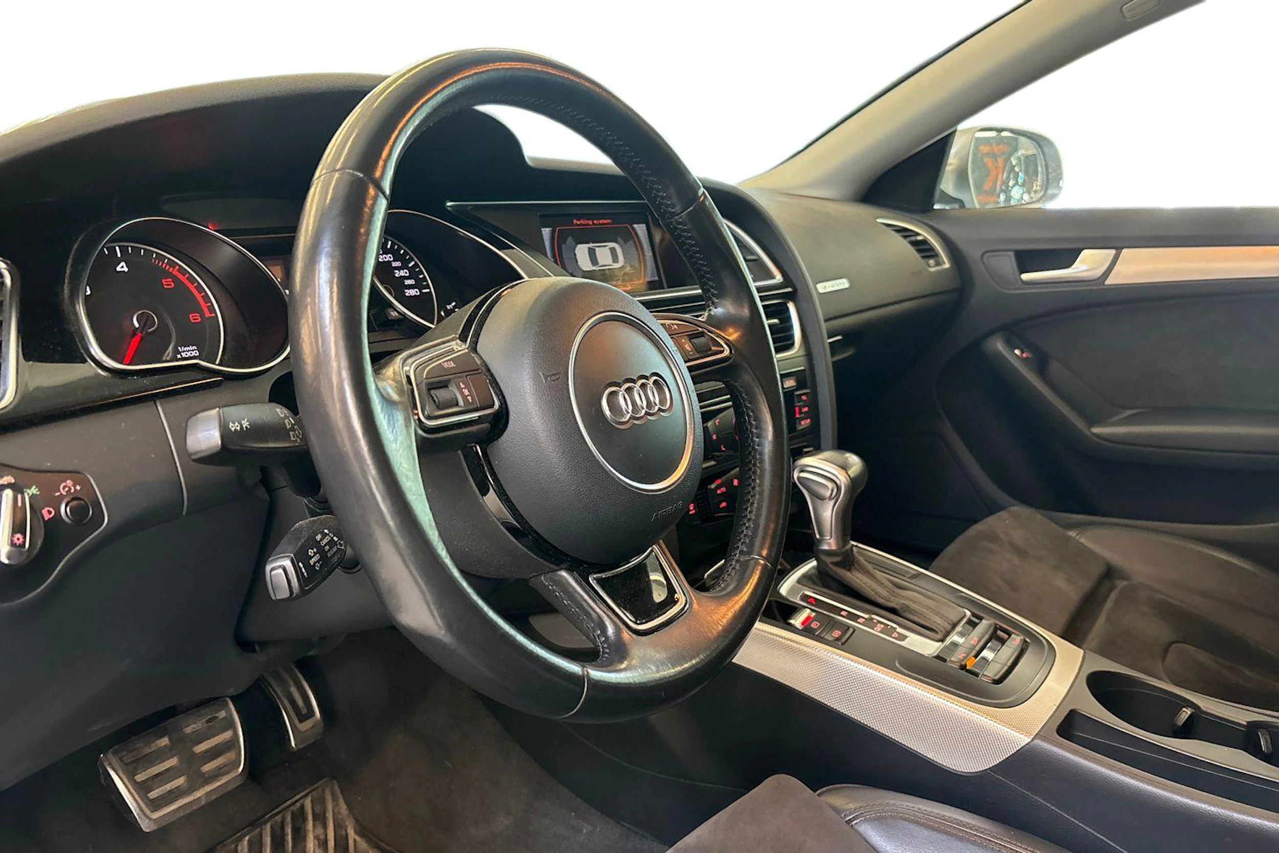 Hopea Audi A5 2015 kuva 3.