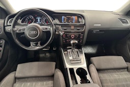 musta Audi A5 2015 kuva 9.