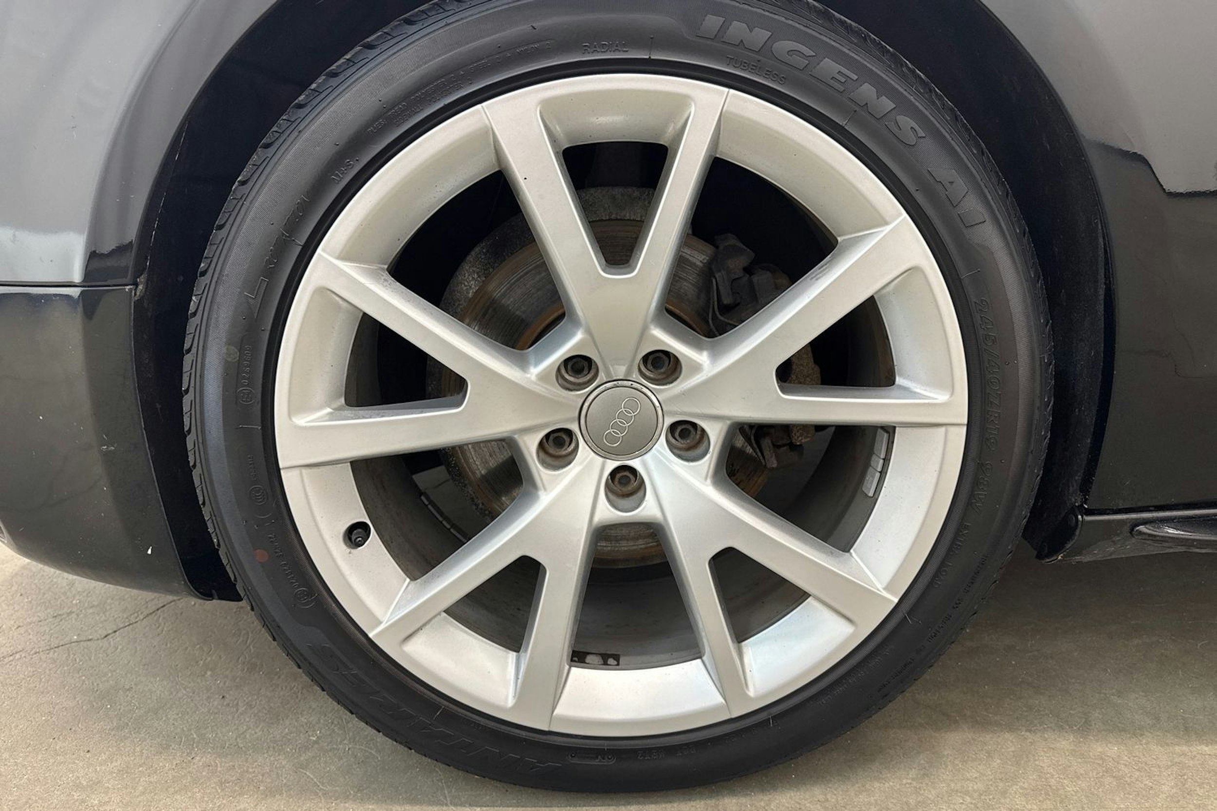 musta Audi A5 2015 kuva 11.