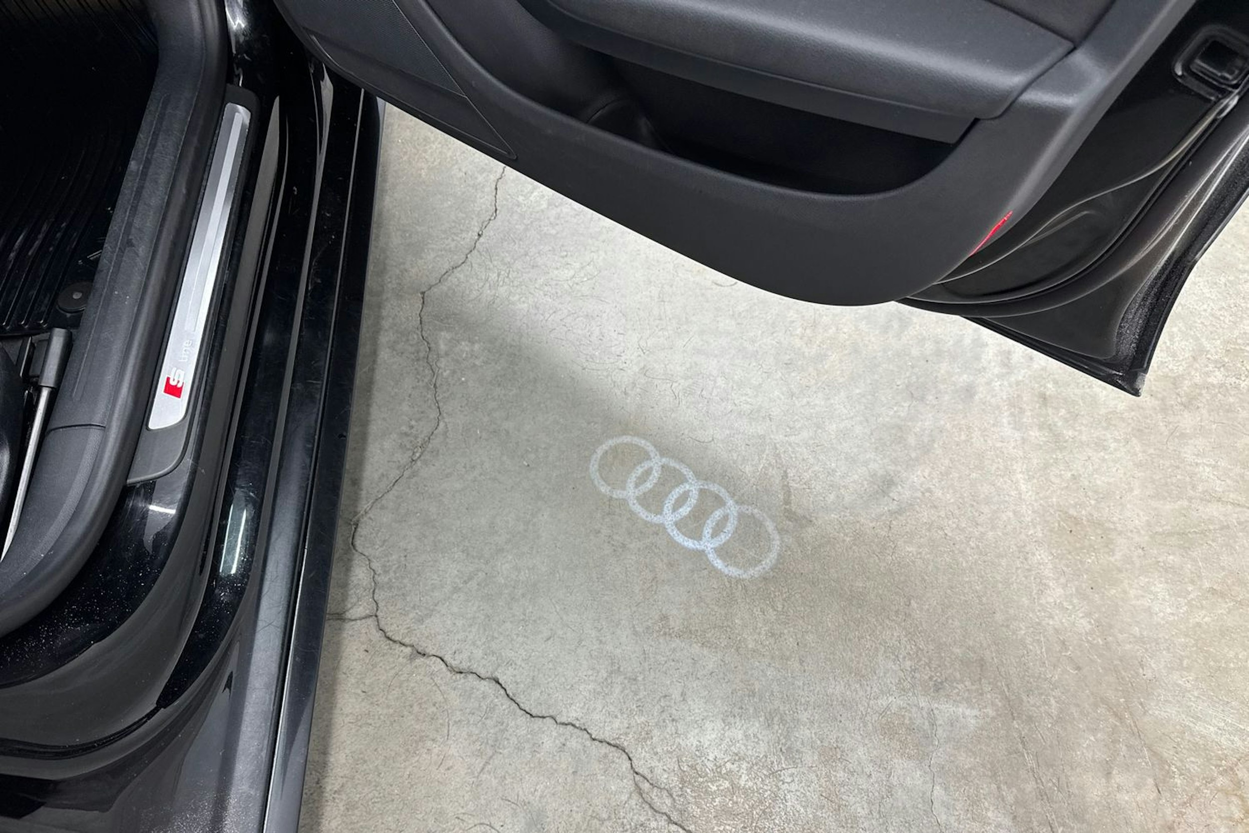 musta Audi A5 2015 kuva 16.