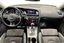 musta Audi A5 2015 kuva 7.