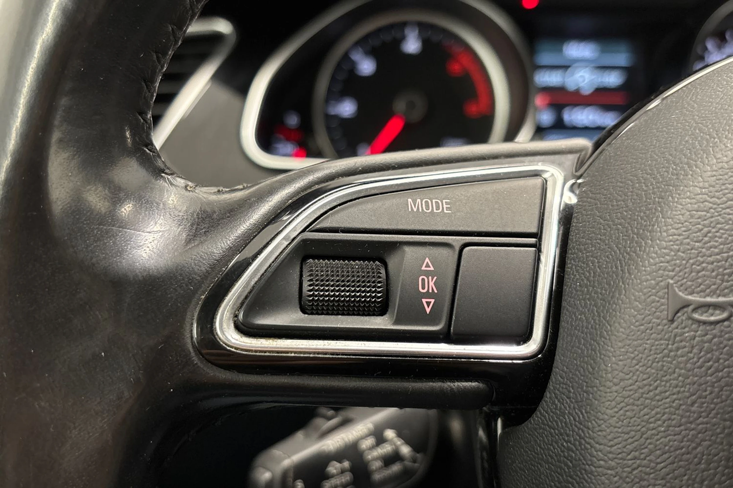 musta Audi A5 2015 kuva 12.