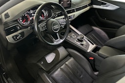 sininen Audi A5 2017 kuva 7.