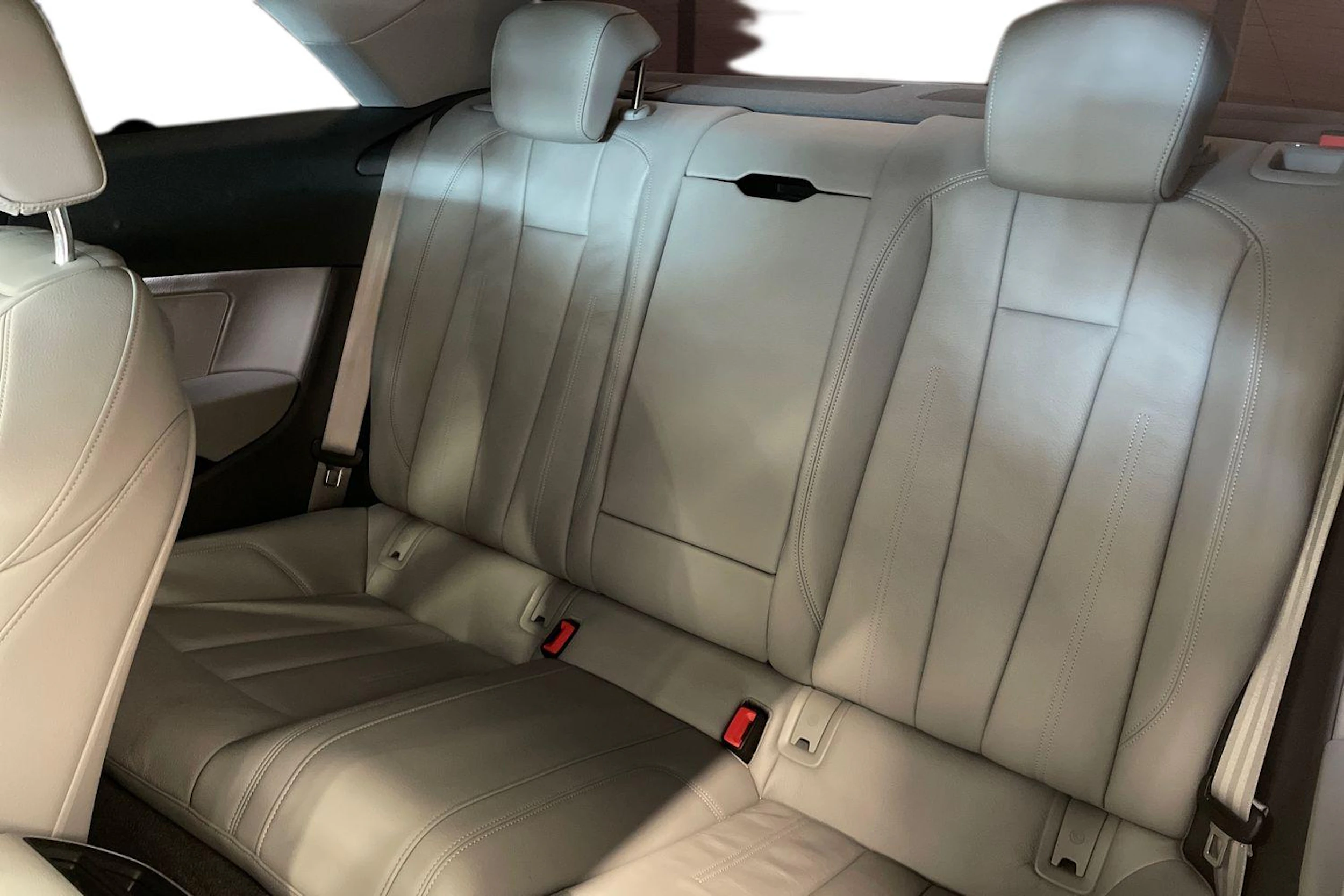 sininen Audi A5 2017 kuva 8.