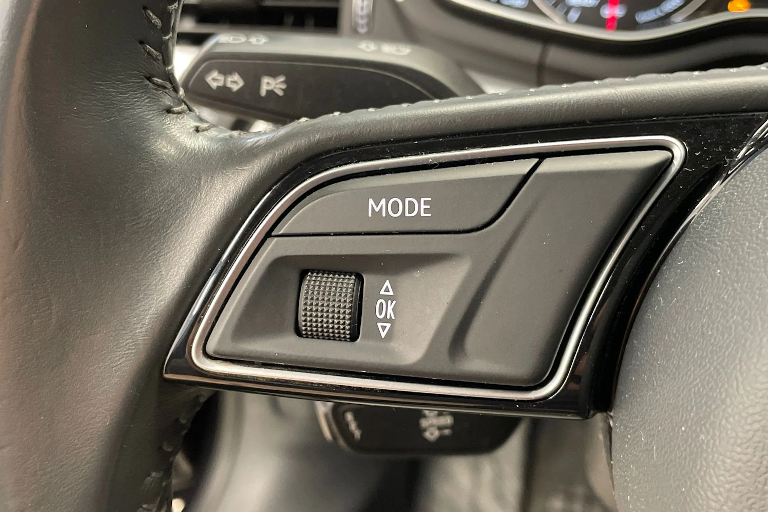 sininen Audi A5 2017 kuva 13.