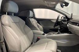 sininen Audi A5 2017 kuva 27.