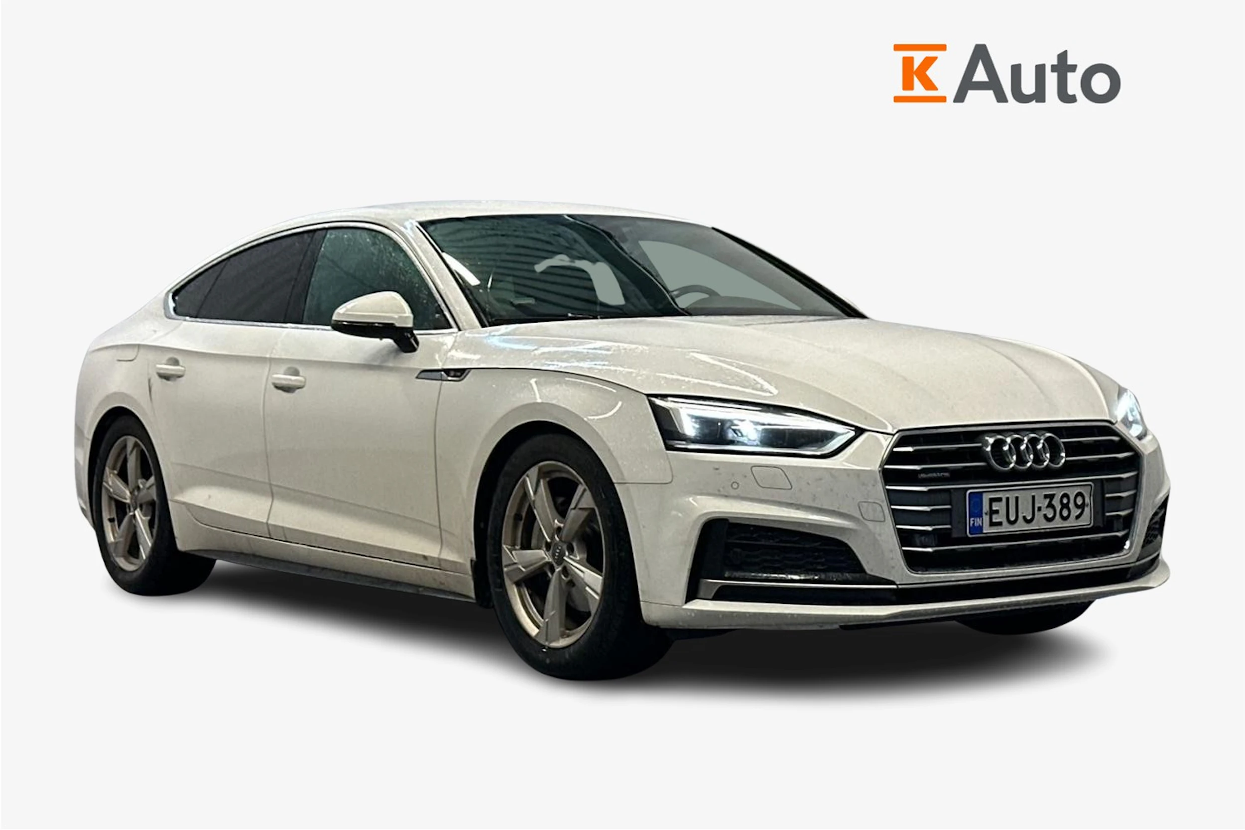 valkoinen Audi A5 2017 kuva 1.