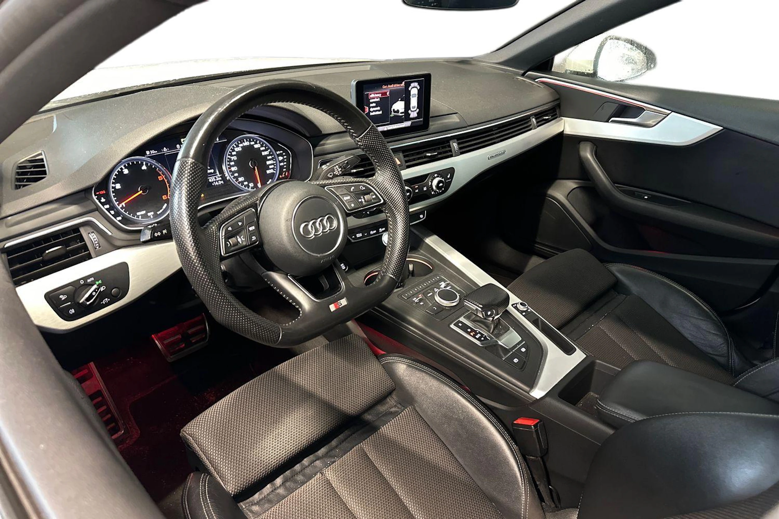 valkoinen Audi A5 2017 kuva 3.