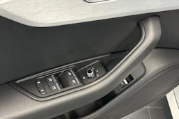 valkoinen Audi A5 2017 kuva 15.