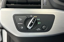 valkoinen Audi A5 2017 kuva 16.