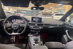musta Audi A5 2017 kuva 7.