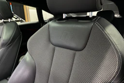 musta Audi A5 2017 kuva 15.