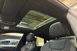 musta Audi A5 2017 kuva 17.