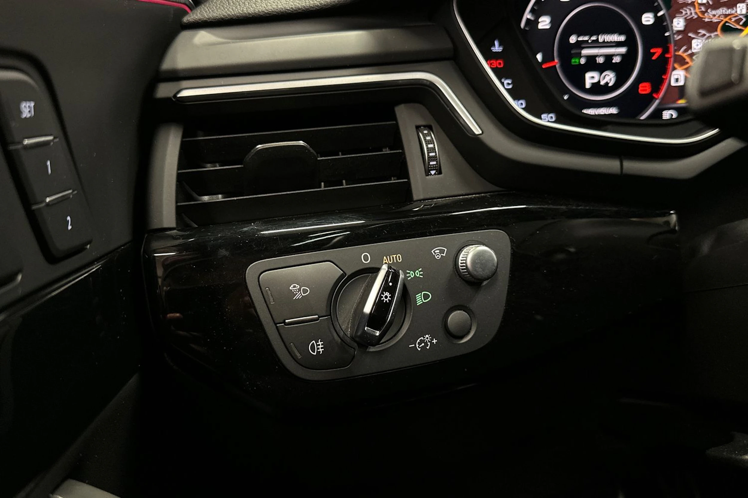 musta Audi A5 2017 kuva 32.